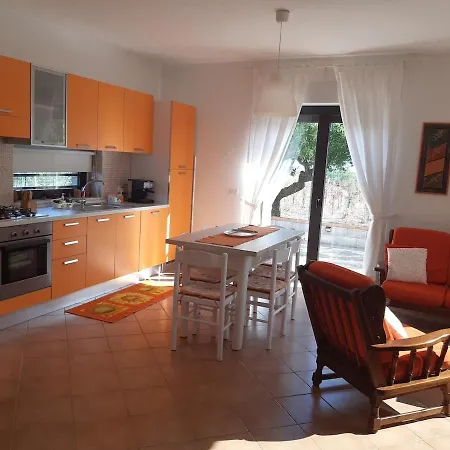 Holiday home Casa Peca Di Luigi And Laura *
